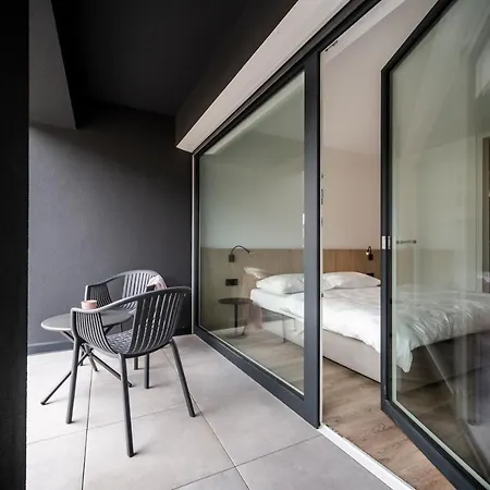 Sambucus Apartments -Premium Apartments For You And Your Dog Lana Exterior foto