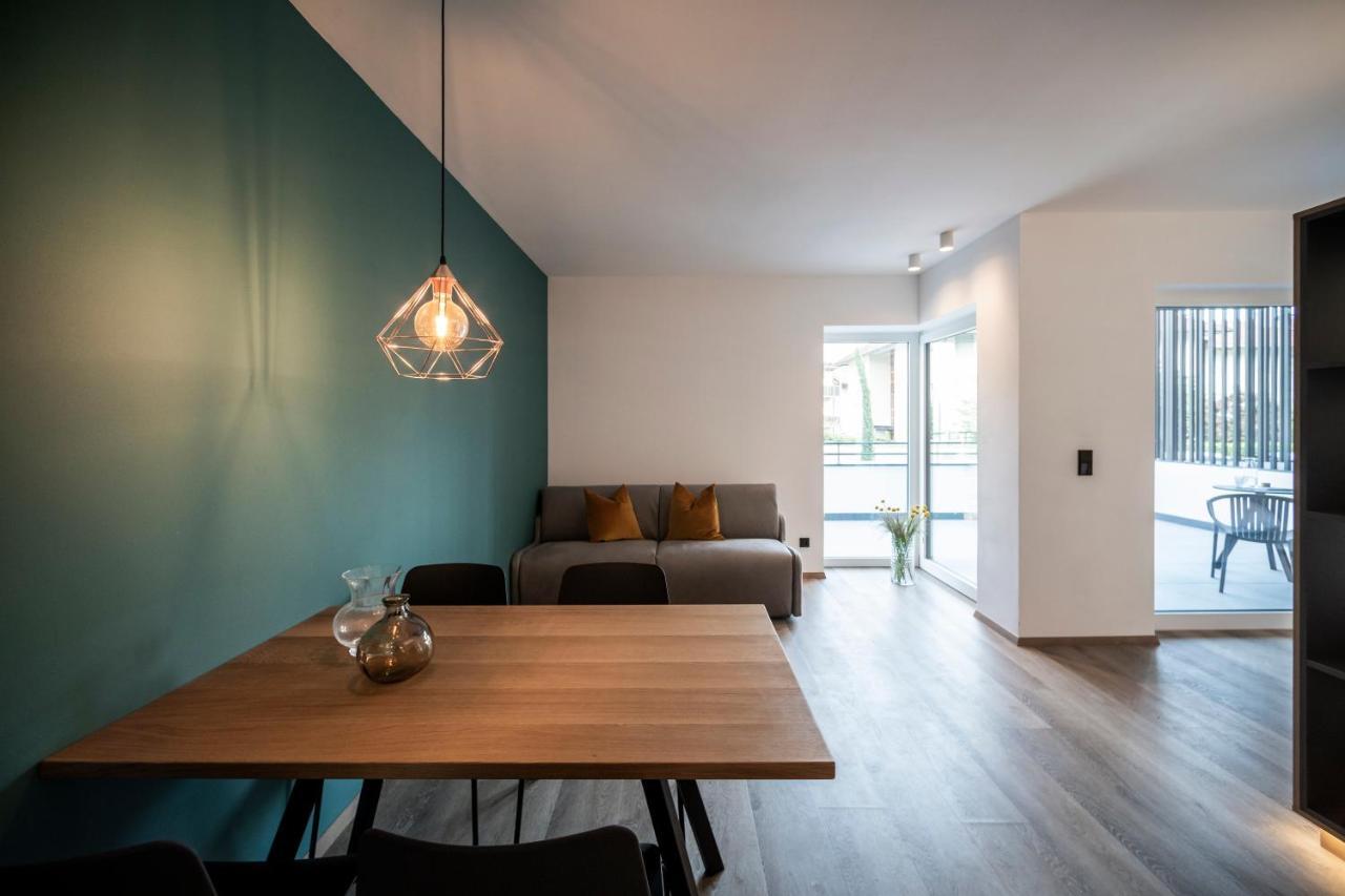 Sambucus -premium For And Your Dog Apartment